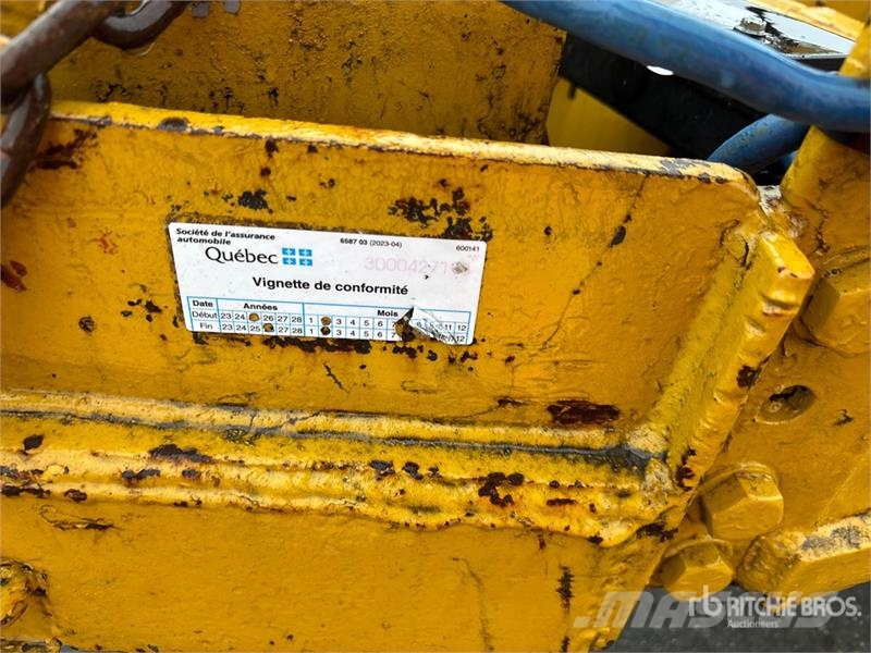  Custom Built 14 ft T/A Equipment Trailer مقطورات مركبات نقل