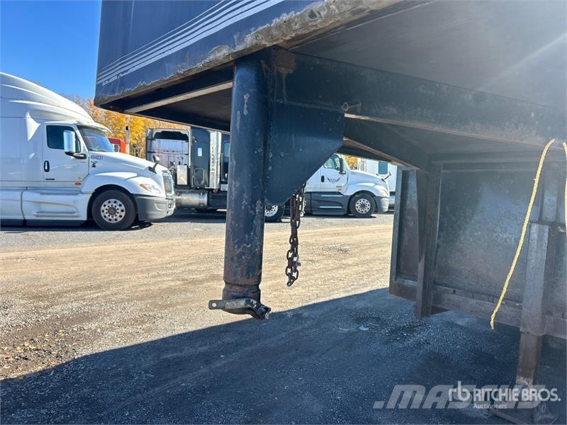  Custom Quip 29 ft 2 in T/A Gooseneck Horse Trailer Reboques transporte animais