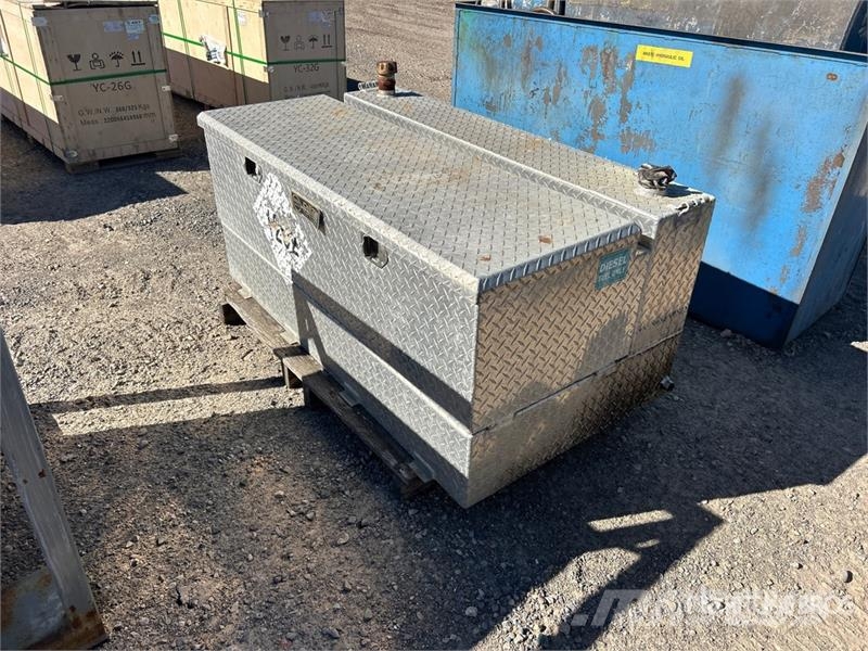  Dee Zee Diesel Fuel Tank Kraftstoff- und Zusatzstoffbehälter