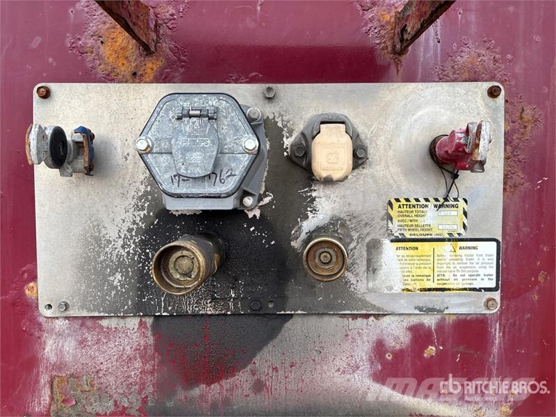 Deloupe 53 ft Quad/A Demolition End Dump Trailer Bañera