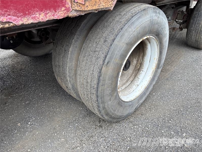 Deloupe 53 ft Quad/A Demolition End Dump Trailer Bañera
