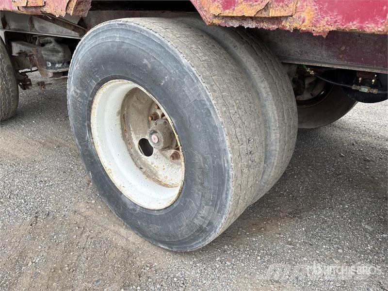 Deloupe 53 ft Quad/A Demolition End Dump Trailer Bañera