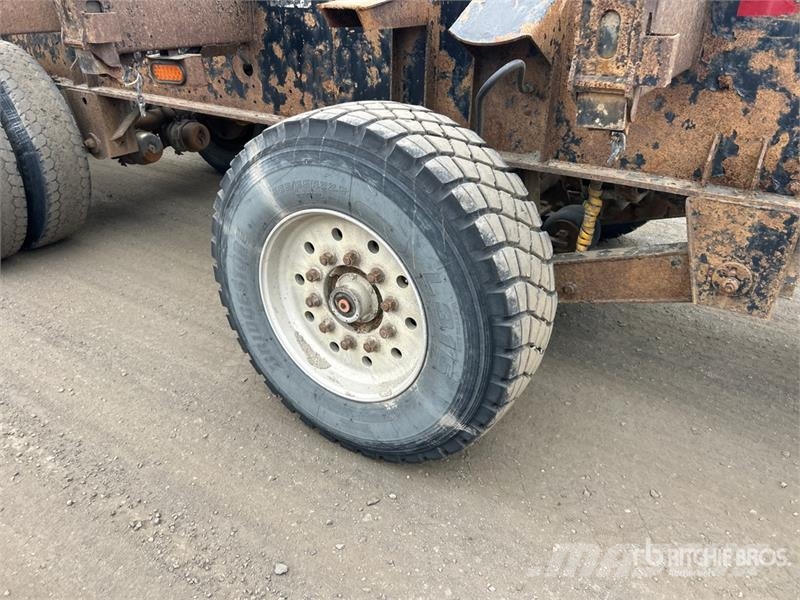 Deloupe GA50 51 ft Quad/A Log Trailer Timber trailers