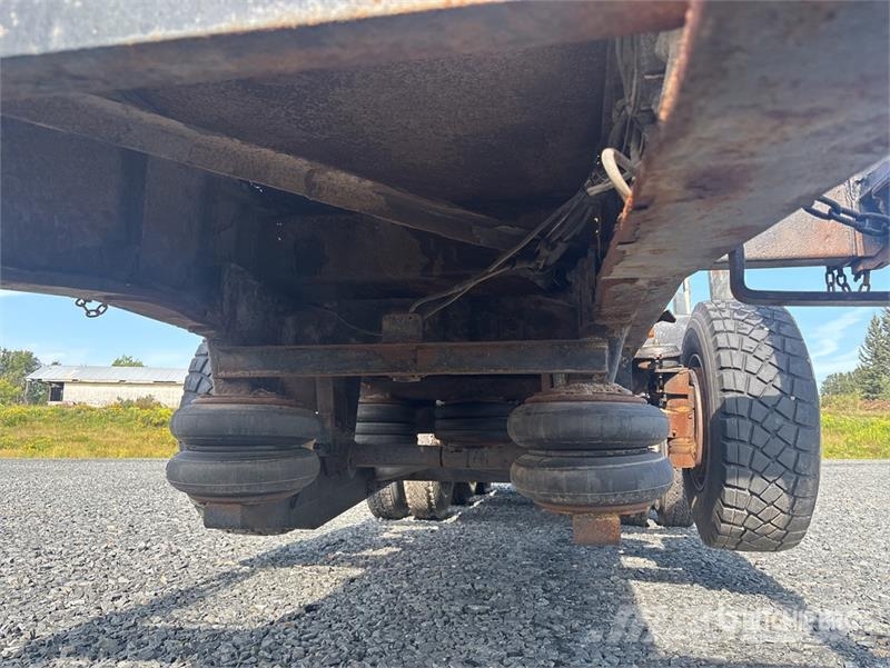 Deloupe GB48 48 ft Quad/A Log Trailer Maderas