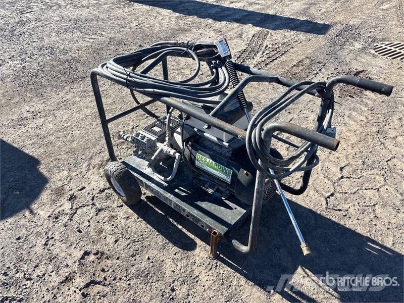  Desjardins Pressure Washer Lagedrukreinigers