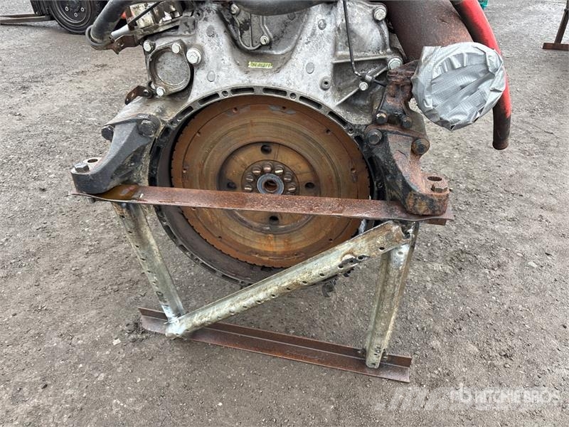 Detroit DD15 560 hp Engine Kargo motori