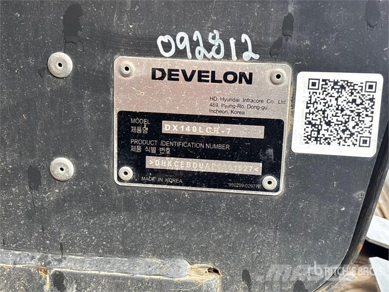 Develon DX140LCR-7 大型油圧ショベル12t以上(パワーショベル・ユンボ)