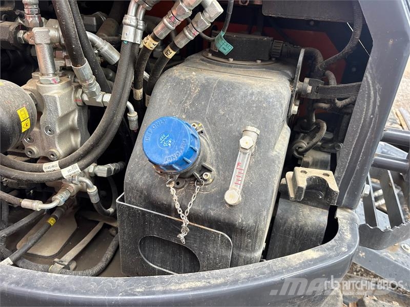 Develon DX140LCR-7 大型油圧ショベル12t以上(パワーショベル・ユンボ)