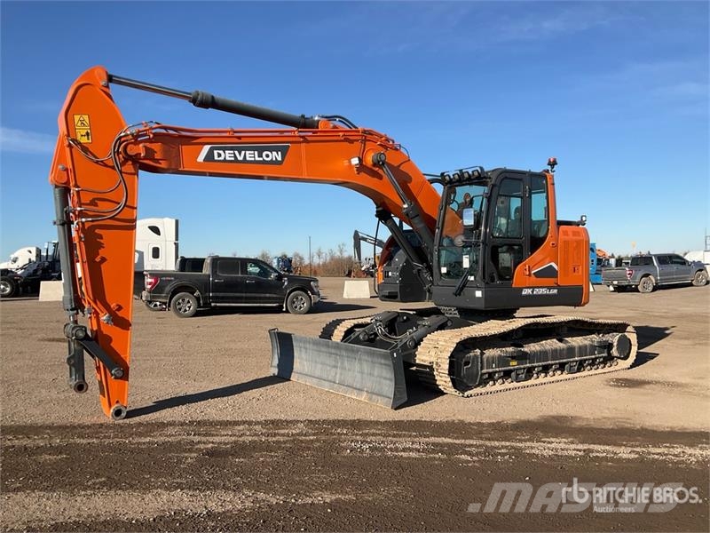 Develon DX235LCR-7 Raupenbagger