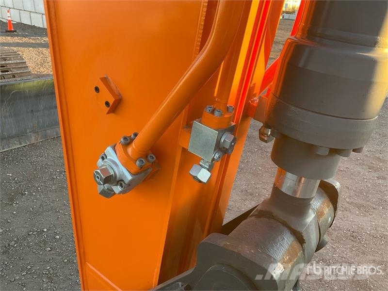 Develon DX235LCR-7 Raupenbagger
