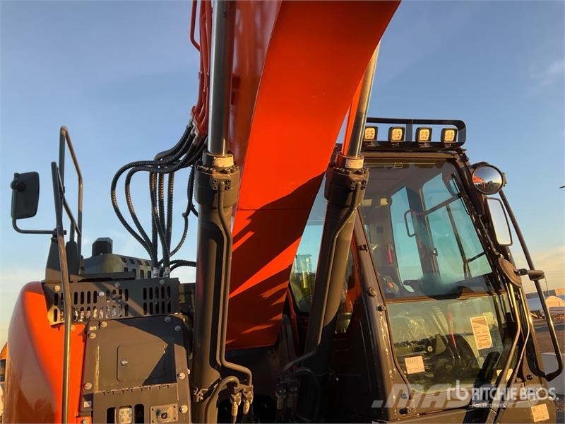 Develon DX235LCR-7 Raupenbagger