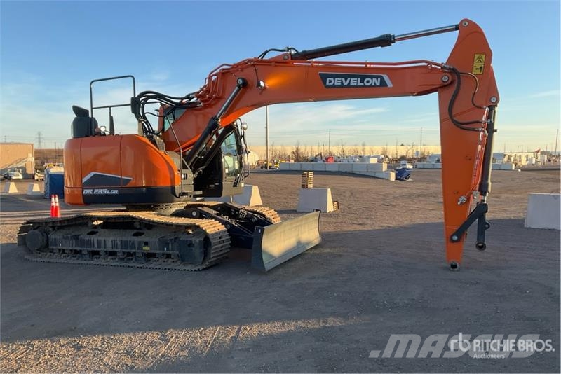 Develon DX235LCR-7 Raupenbagger