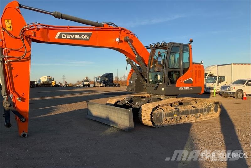 Develon DX235LCR-7 Raupenbagger