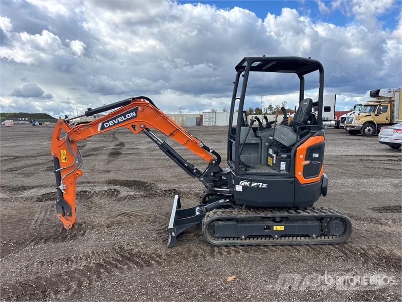 Develon DX27Z-7 Mini ekskavatori < 7 t