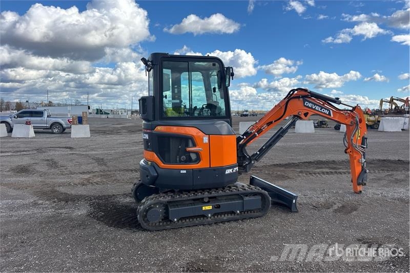 Develon DX27Z-7 Mini ekskavatori < 7 t