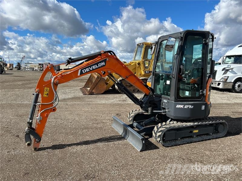 Develon DX27Z-7 Mini ekskavatori < 7 t