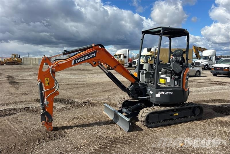 Develon DX27Z-7 Minibagger < 7t