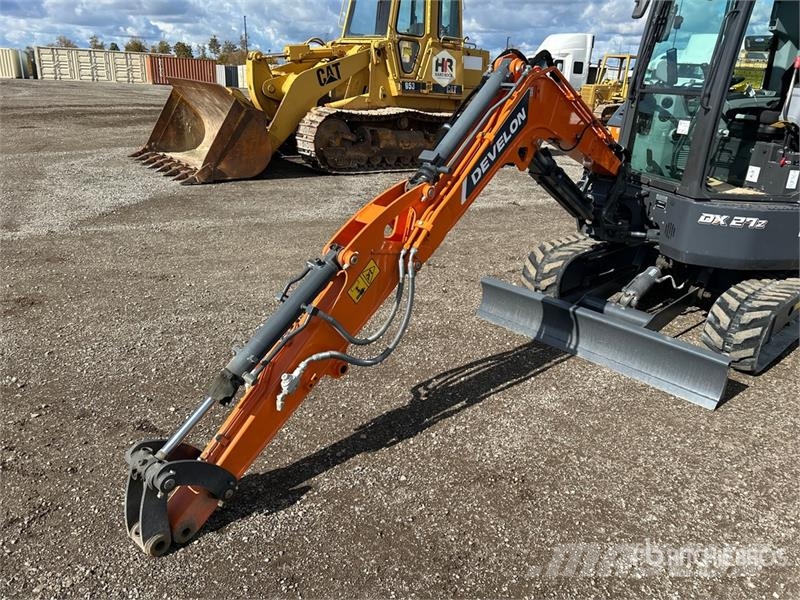 Develon DX27Z-7 Mini ekskavatori < 7 t