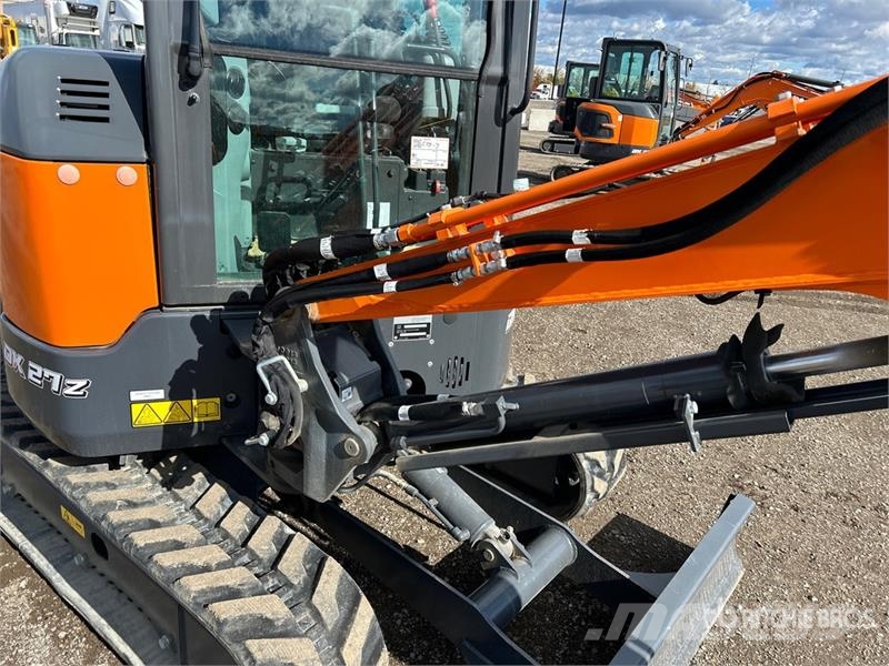 Develon DX27Z-7 Mini ekskavatori < 7 t