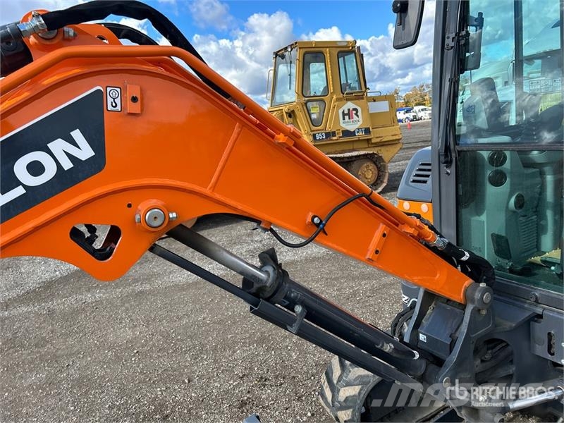 Develon DX27Z-7 Mini ekskavatori < 7 t