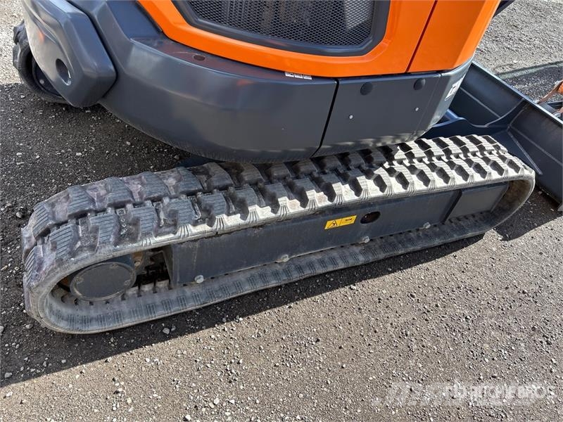 Develon DX35Z-7 Mini ekskavatori < 7 t