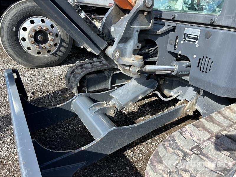 Develon DX35Z-7 Mini bagri <7t