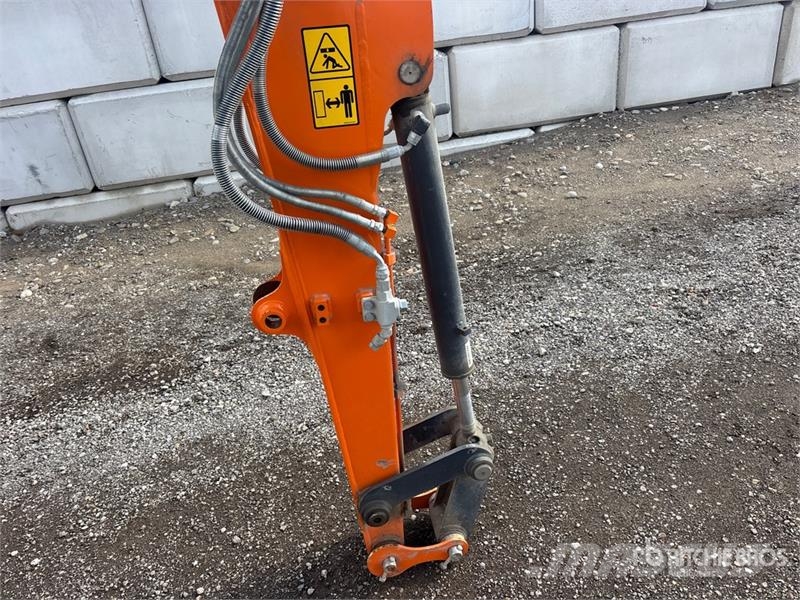 Develon DX35Z-7 Mini ekskavatori < 7 t