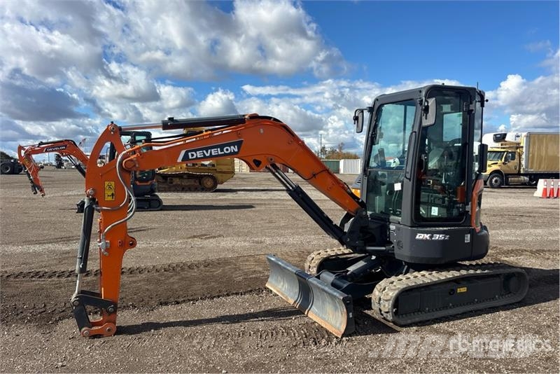 Develon DX35Z-7 Mini ekskavatori < 7 t