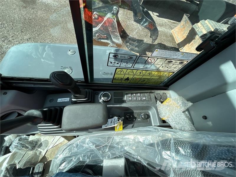 Develon DX35Z-7 Mini ekskavatori < 7 t