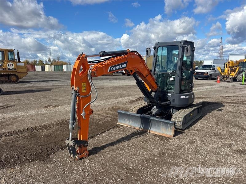 Develon DX35Z-7 Mini ekskavatori < 7 t