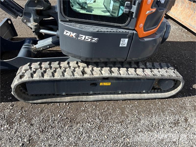 Develon DX35Z-7 Mini ekskavatori < 7 t