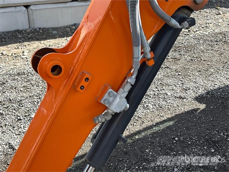 Develon DX35Z-7 Mini ekskavatori < 7 t