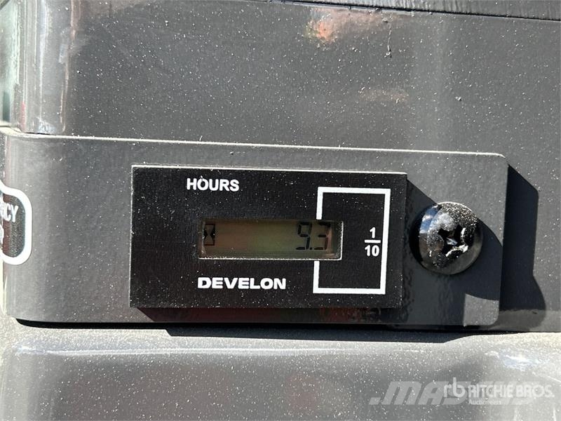 Develon DX35Z-7 Mini ekskavatori < 7 t