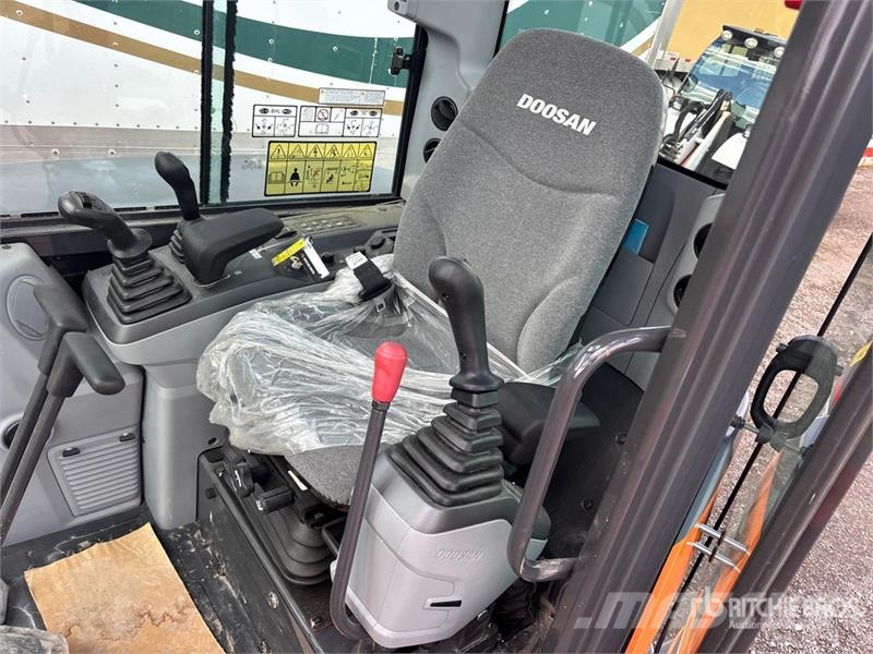 Develon DX50Z - 7 Mini Excavator (Unused) حفارات صغيرة أقل من 7 طن (حفارات صغيرة)