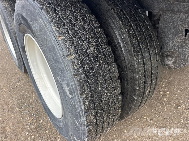 DI-MOND 53 ft x 102 in T/A Van Trailer Kapali kasa treylerler