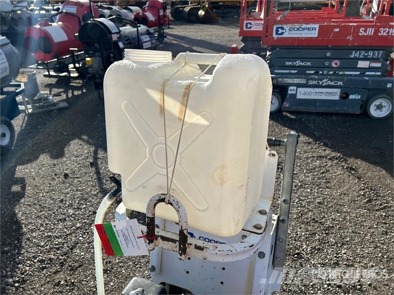 Diamond CC1800XL Walk-Behind Saw Fűrészgépek