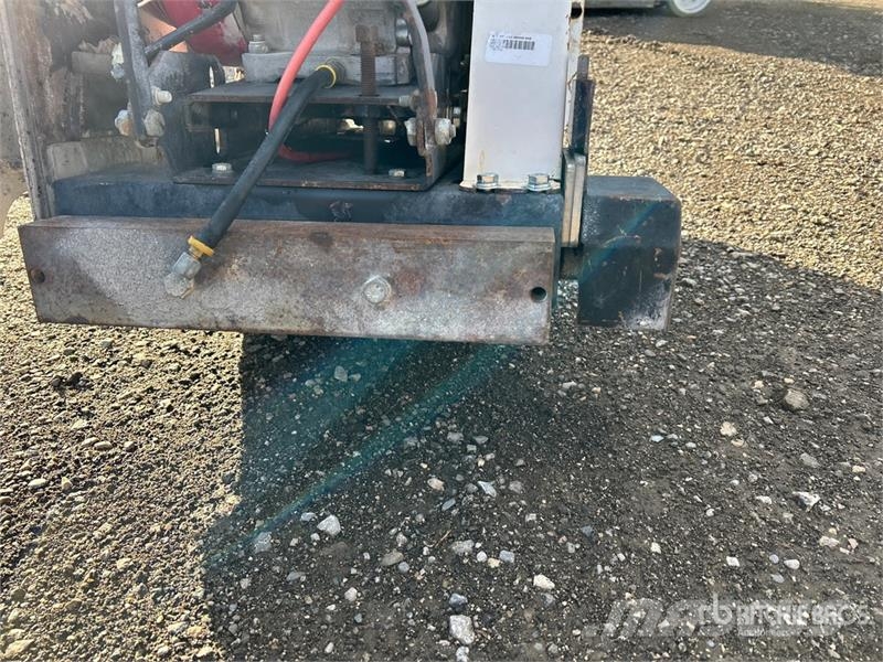 Diamond CC1800XL Walk-Behind Saw Fűrészgépek