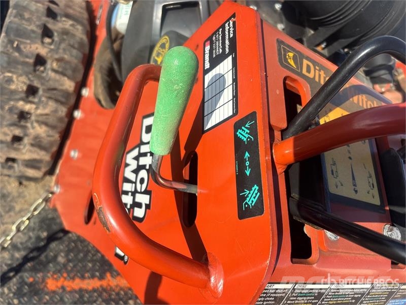 Ditch Witch C24X Scavafossi