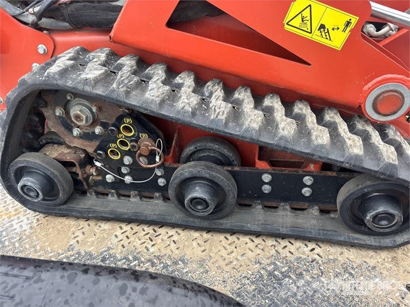 Ditch Witch C24X ماكينات حفر خنادق