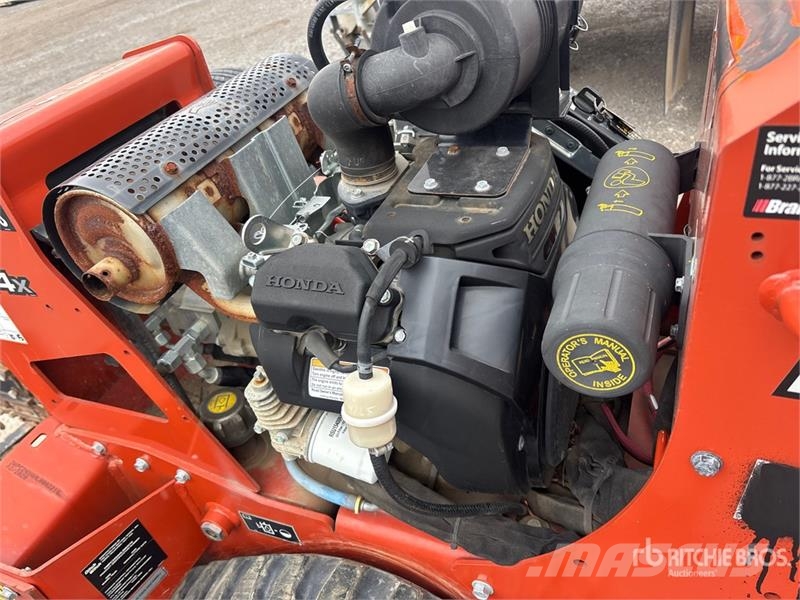 Ditch Witch C24X Trenchers