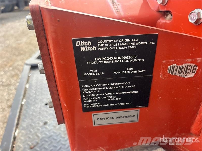 Ditch Witch C24X トレンチャー