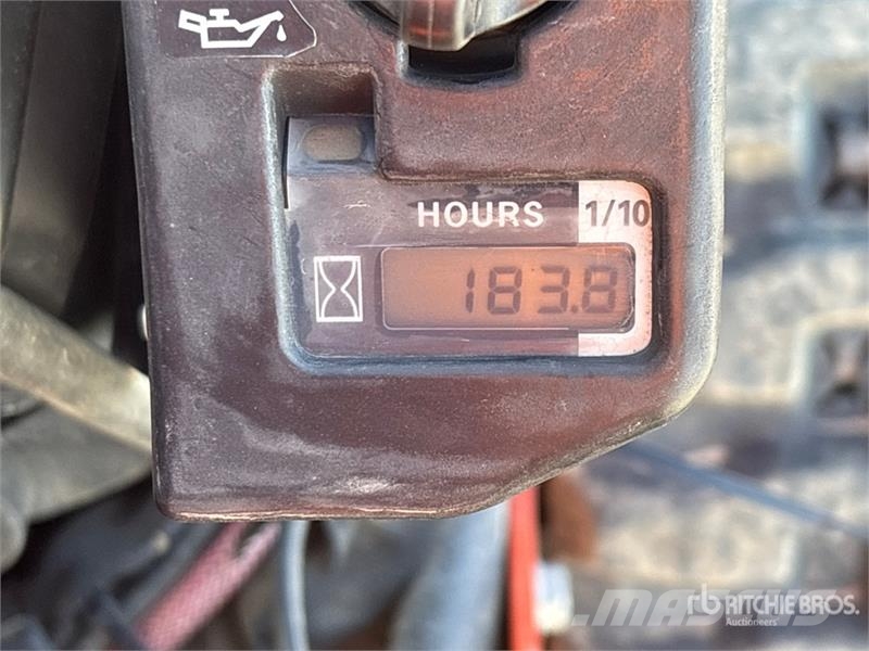 Ditch Witch C24X Freze za kopanje jarkov Trenčerji