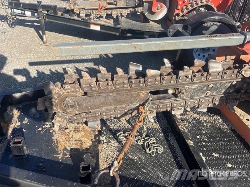 Ditch Witch C24X Scavafossi