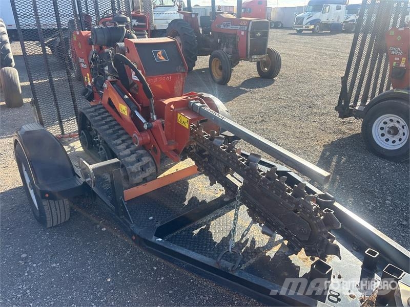 Ditch Witch C24X Scavafossi