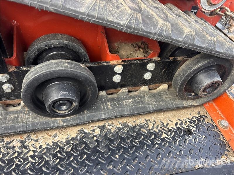 Ditch Witch C24X Sleuvengravers