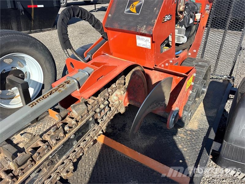 Ditch Witch C24X ماكينات حفر خنادق