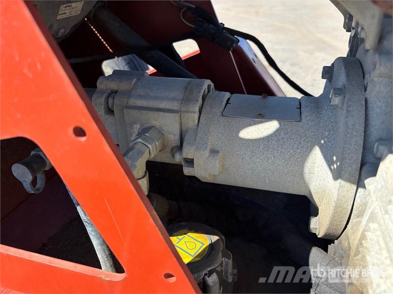 Ditch Witch C24X Freze za kopanje jarkov Trenčerji