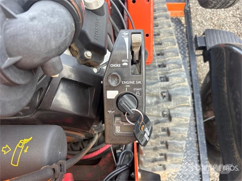 Ditch Witch C24X Sleuvengravers