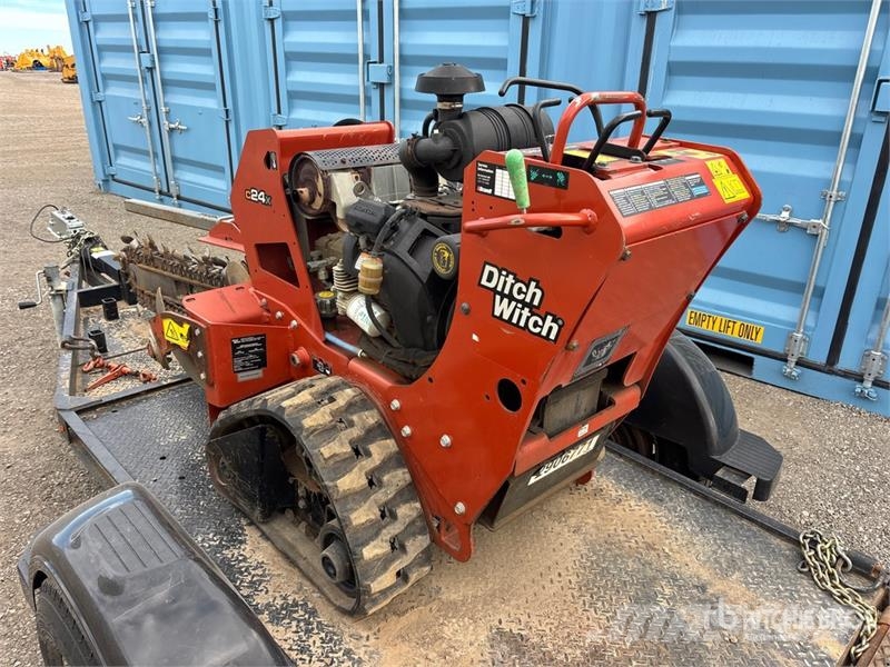 Ditch Witch C24X Траншеекопатели