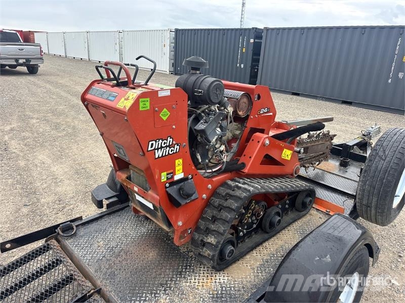 Ditch Witch C24X ماكينات حفر خنادق